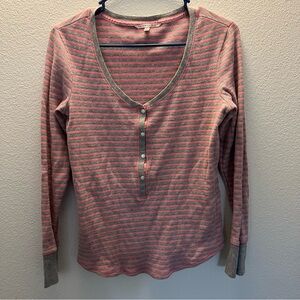 Victoria's Secret Pink and Gray Fitted Button Down Shirt